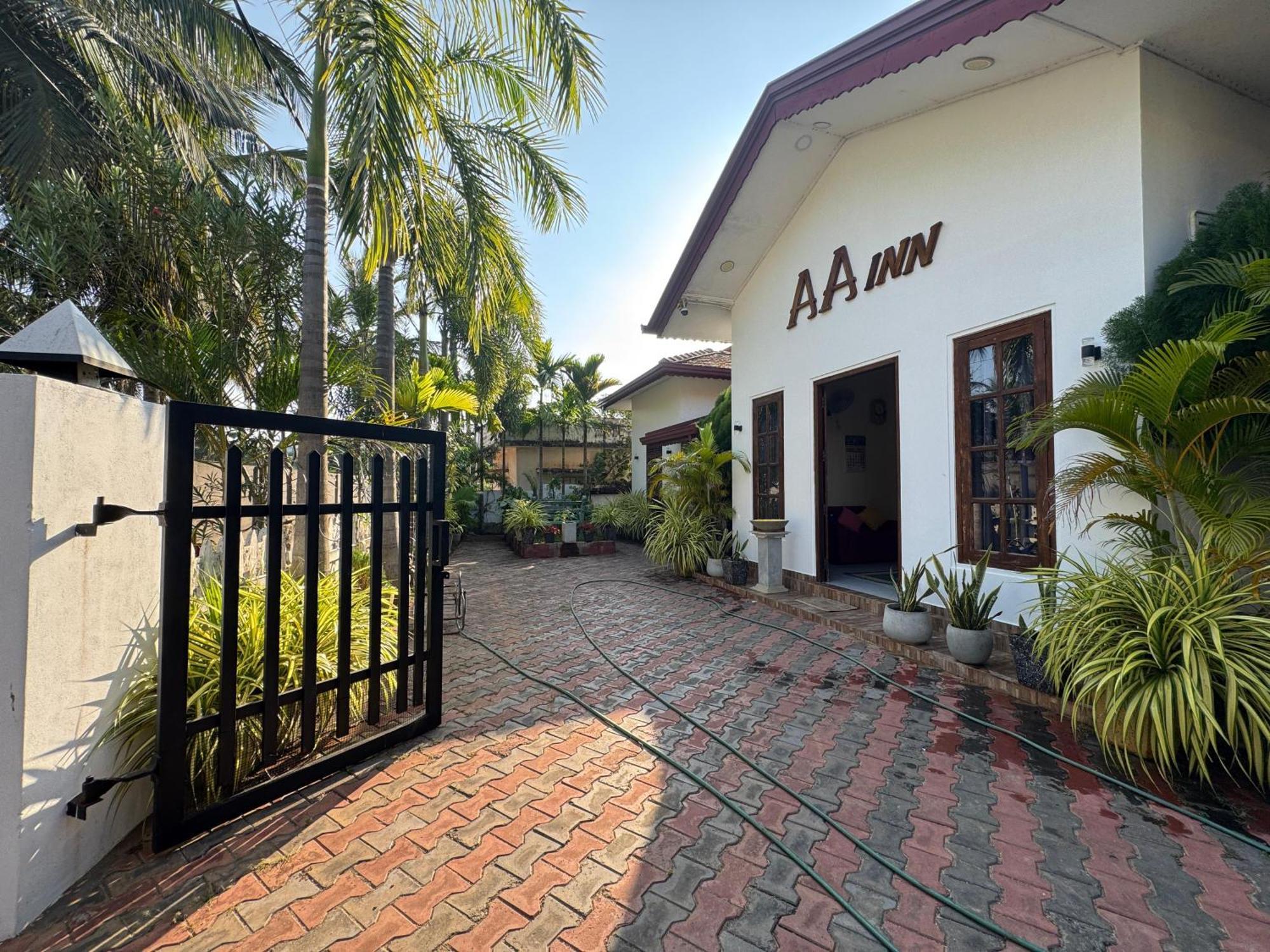 Aa Inn Trincomalee Luaran gambar