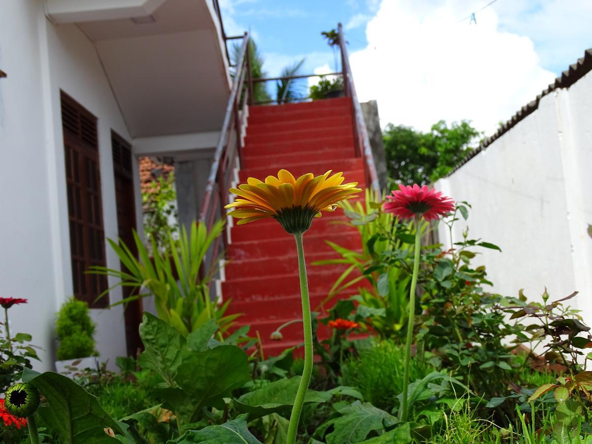 Aa Inn Trincomalee Luaran gambar
