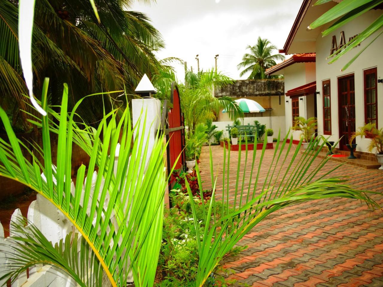 Aa Inn Trincomalee Luaran gambar