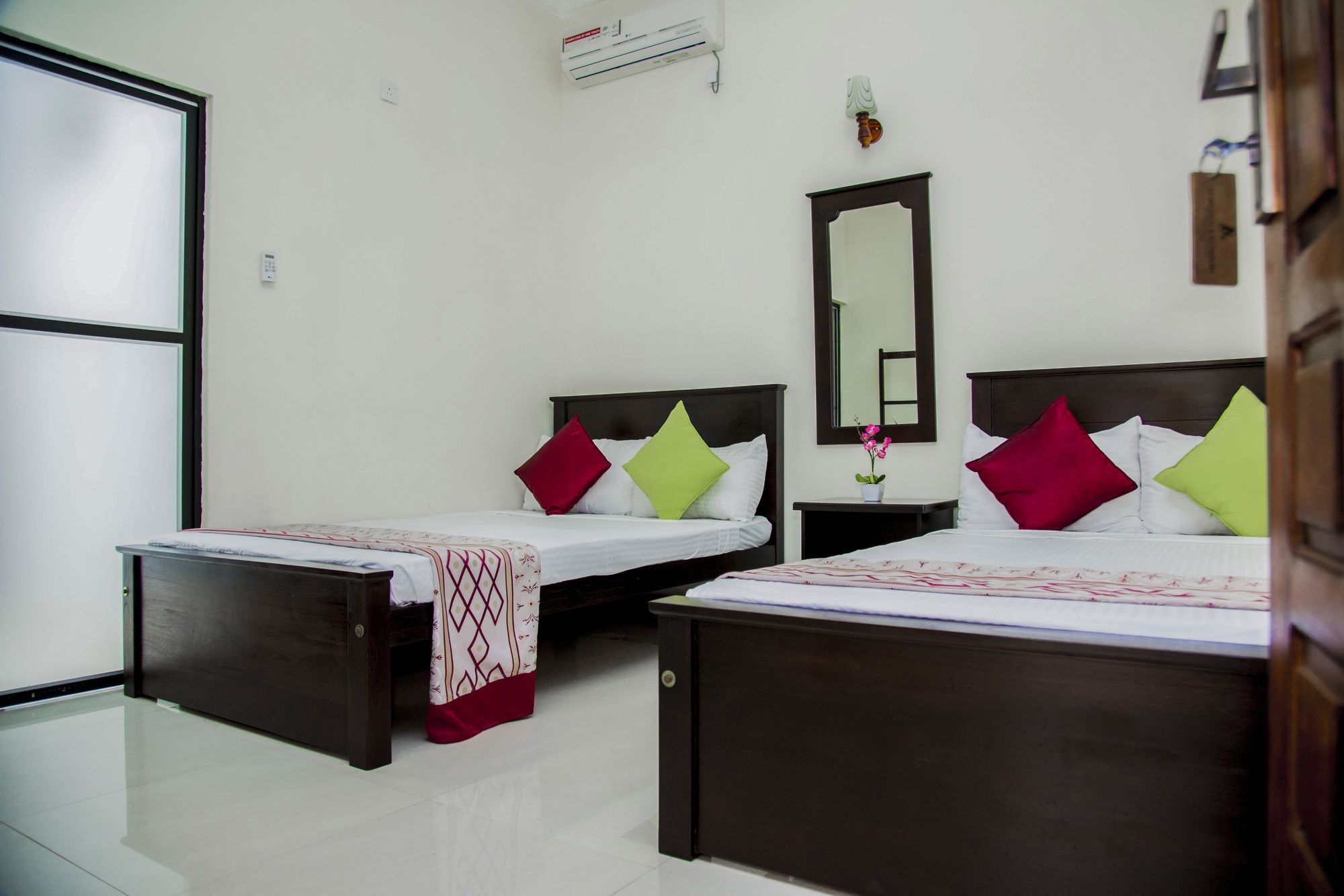 Aa Inn Trincomalee Luaran gambar