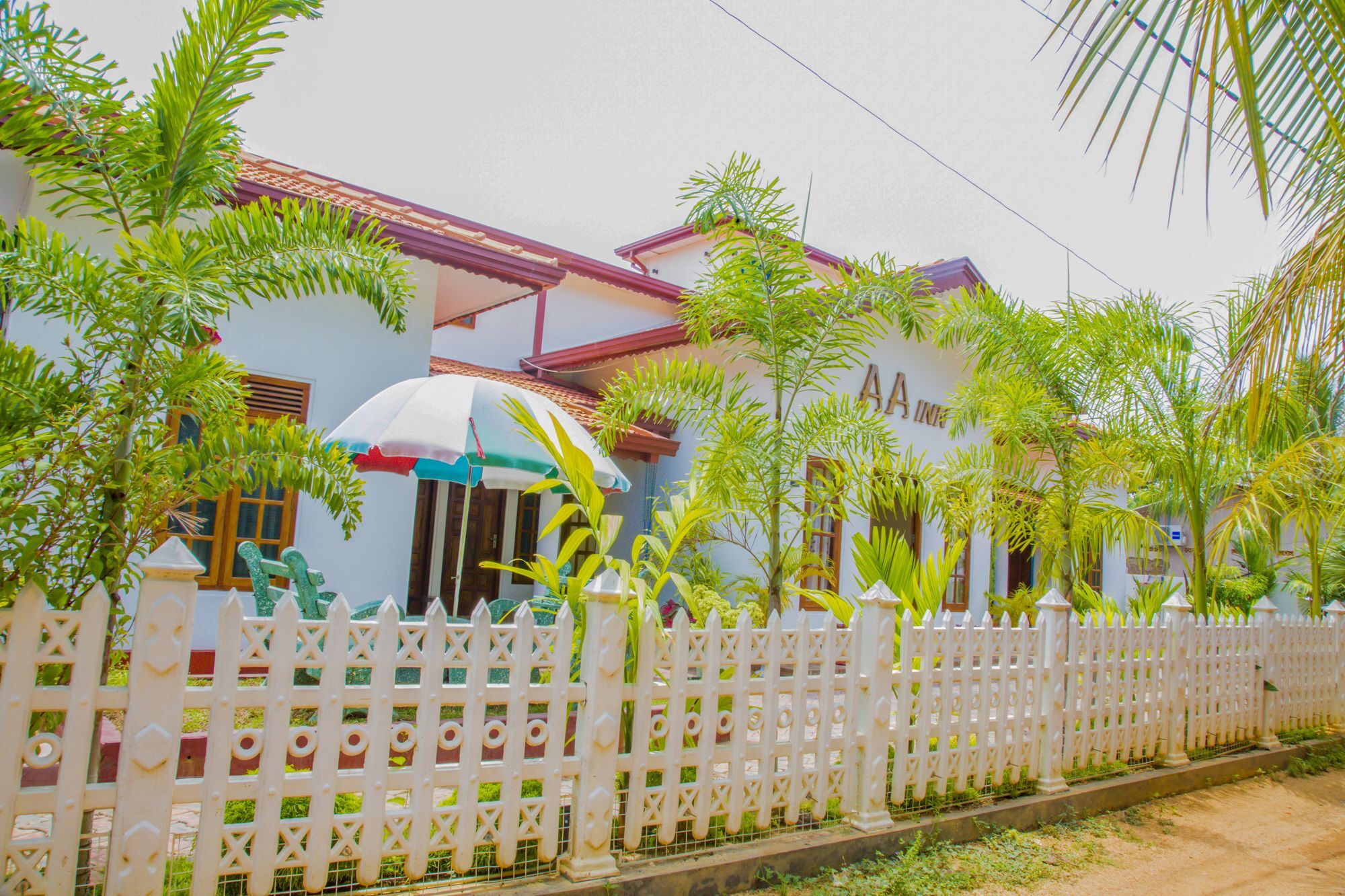 Aa Inn Trincomalee Luaran gambar