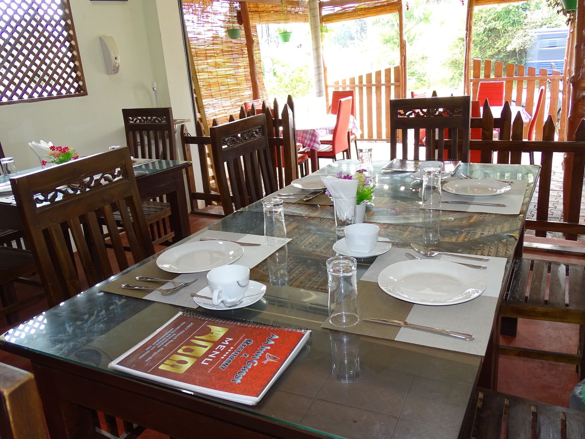 Aa Inn Trincomalee Luaran gambar